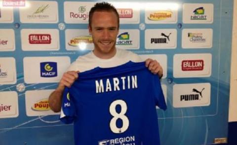 Chamois Niortais winger Florian Martin